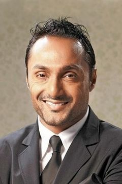Rahul Bose interpreta Zulfikar