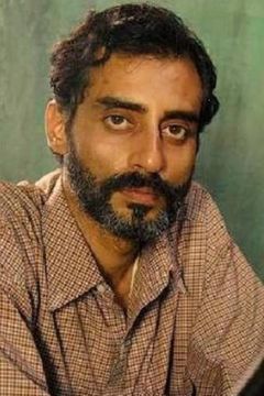 Ashwath Bhatt interpreta Junaid