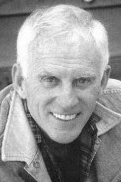 John Dullaghan interpreta Mr. Musgrave
