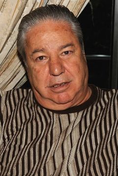 Clem Caserta interpreta Sal Fusco