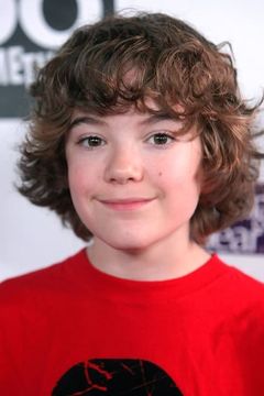 Trevor Gagnon interpreta Loogie Short