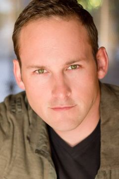 Chad Gall interpreta Helicopter Pilot