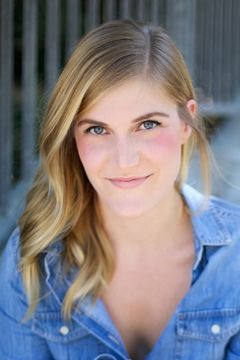 Marlie Crisafulli interpreta Additional Voice (voice)