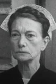 Louise Chevalier interpreta Cleaning Woman