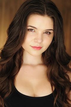 Madison McLaughlin interpreta Casey
