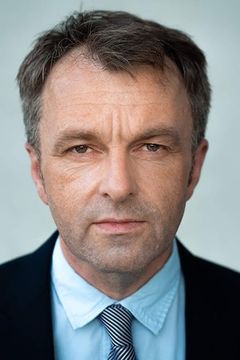 Christian Ammermüller interpreta Herr Schmidt-Thiedemann