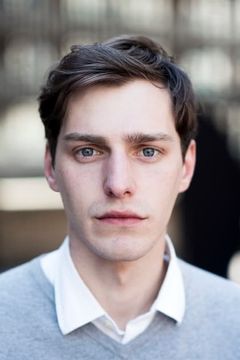 John-Paul Macleod interpreta Paul Dawson (as John Paul Macleod)