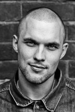 Ed Skrein interpreta Daario Naharis