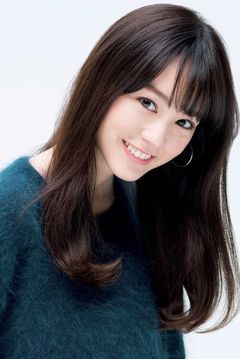 Mirei Kiritani interpreta Mayuko Tokita