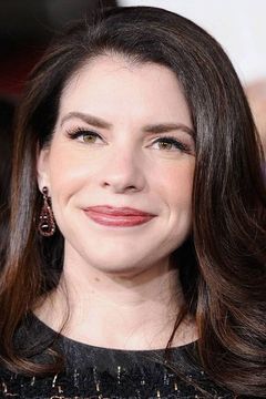 Stephenie Meyer interpreta Wedding Guest