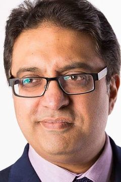 Kishore Bhatt interpreta London Tourist (uncredited)