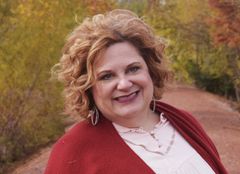 Christi McClintock interpreta Daylily Fan