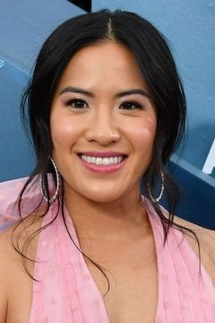 Melissa Tang interpreta Lucas