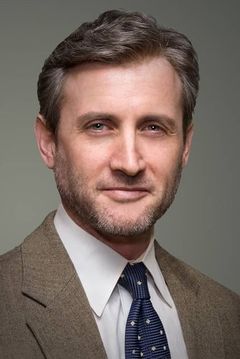 Dan Abrams interpreta Dan Abrams