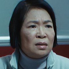 Hang Shuen So interpreta Jane's mother