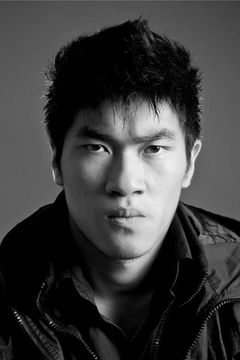 Hung Dante Dong interpreta Karg