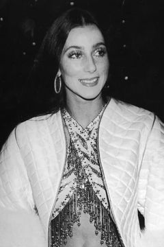Cher interpreta Rachel Flax