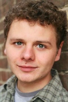 Brandon Thane Wilson interpreta Scowler