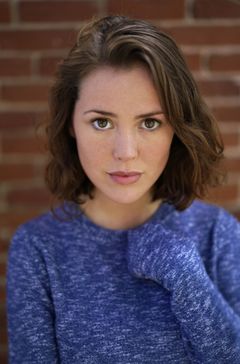 Leah Bateman interpreta Barbie