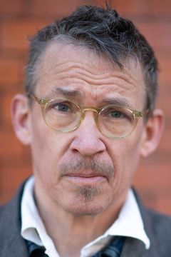 Figge Norling interpreta Claes Westring