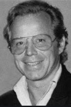 Michael Hinz interpreta Manfred Rommel (uncredited)
