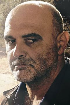 Denis Braccini interpreta Chef Pompier