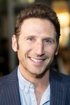 Mark Feuerstein interpreta Hank Lawson