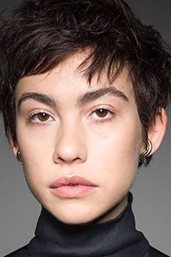 Greta Fernández interpreta Cristina Miralles