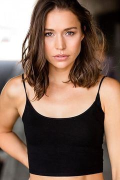 Kendall Chappell interpreta Regina