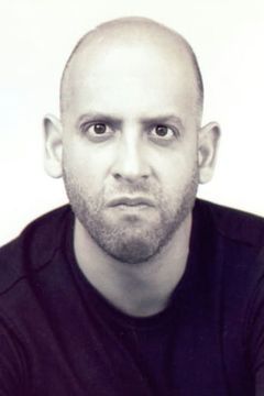 Paul Lawrence interpreta Mortuary Worker (uncredited)