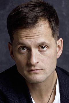 Sergey Agafonov interpreta Man in the Dining Car