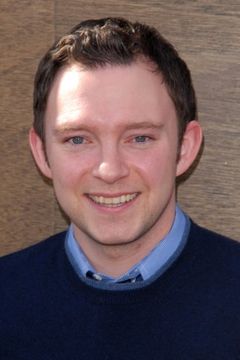 Nate Corddry interpreta Gabriel