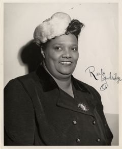 Ruby Dandridge interpreta Sally