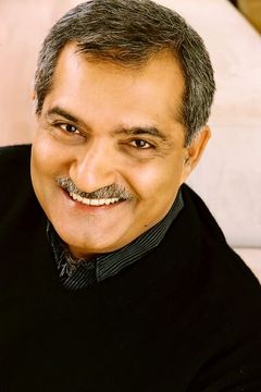 Kapil Bawa interpreta Nerdy Man