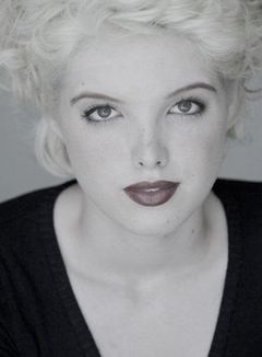 Amber Kendrella interpreta Marilyn Monroe