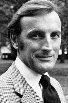 Gerald Harper interpreta Brian