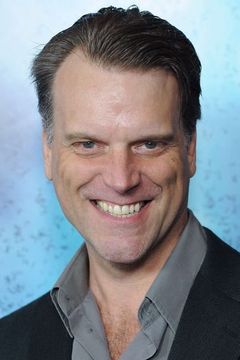 J. Paul Boehmer interpreta Colin