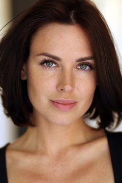 Irina Antonenko interpreta Katya