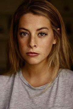 Belén Écija interpreta Llanos Herrero