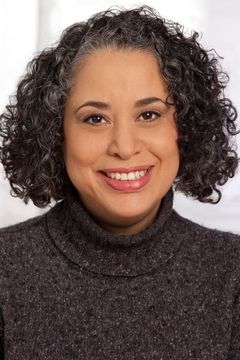 Susanna Guzman interpreta Sister #1