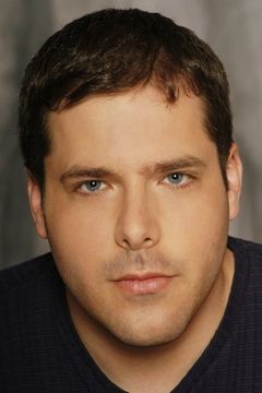 Ethan Aronoff interpreta Construction Worker (uncredited)