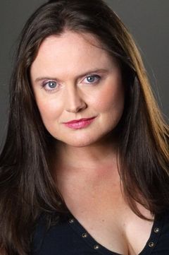 Margaret Bremner interpreta Distraught Mother