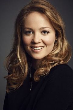 Erika Christensen interpreta Julia Braverman-Graham