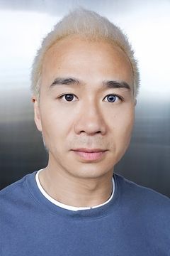Jamison Yang interpreta Analyst