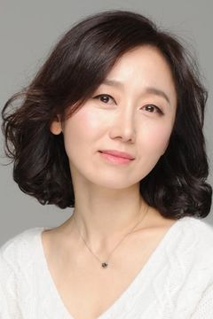 Lee Ji-ha interpreta APT Woman 1