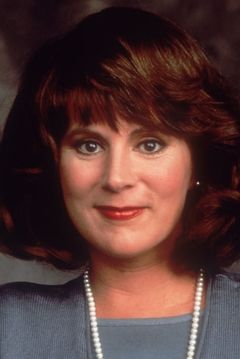 Patricia Richardson interpreta Maggie Tannenhill