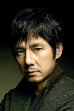 Hidetoshi Nishijima interpreta Yūsuke Kafuku