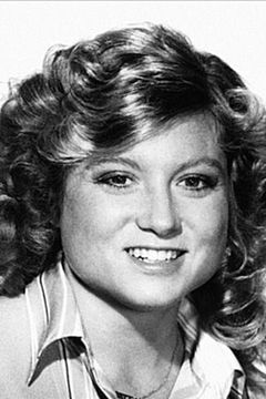 Nora Heflin interpreta Woman Lawyer