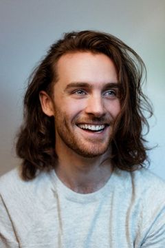 Ryan Ward interpreta Heckler #1