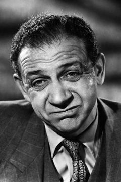 Sid James interpreta Johnson - TV Advertiser